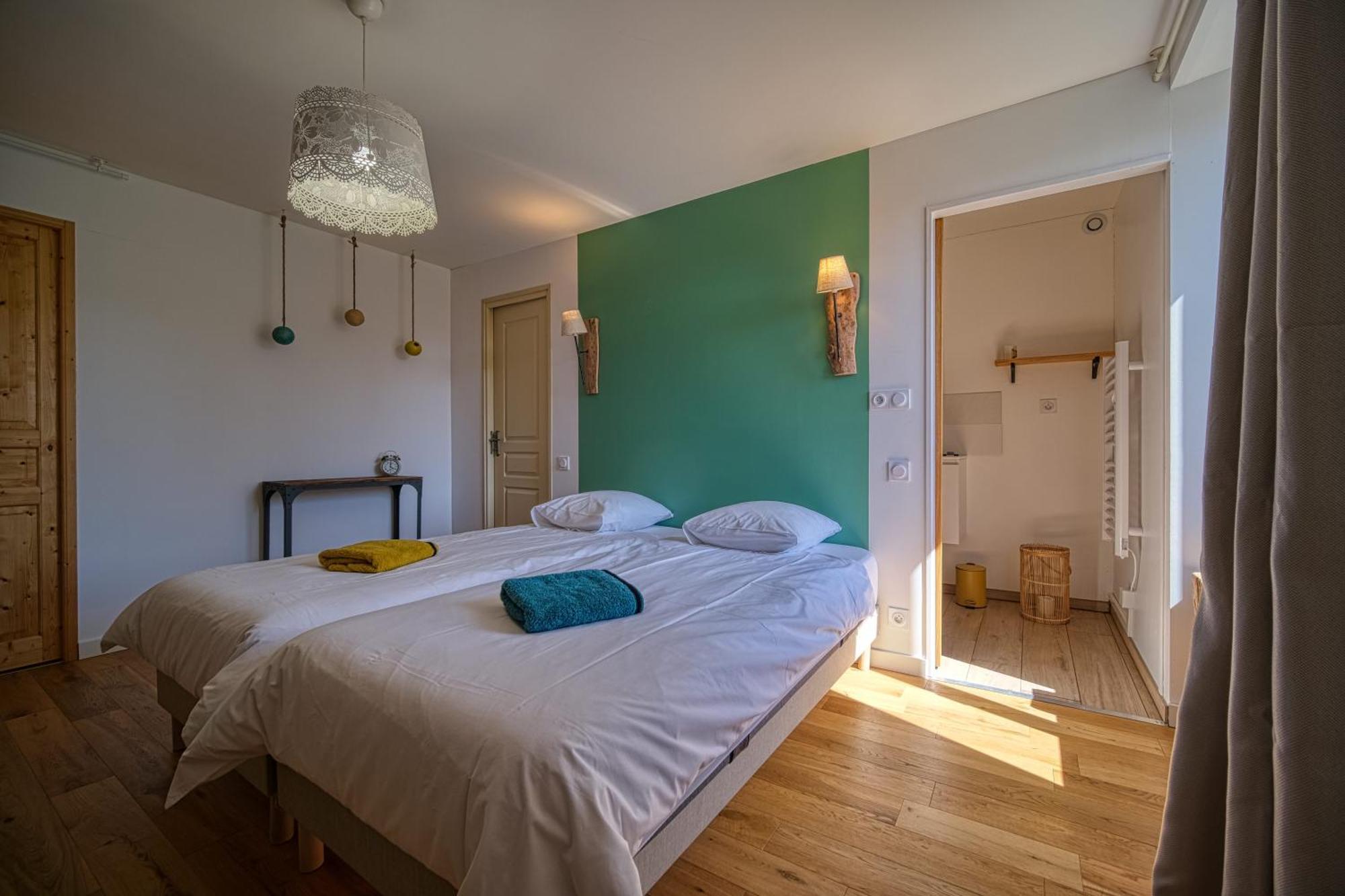 Maison Michonieres - Gite 3 Etoiles - 8 Personnes Miribel  Exterior photo